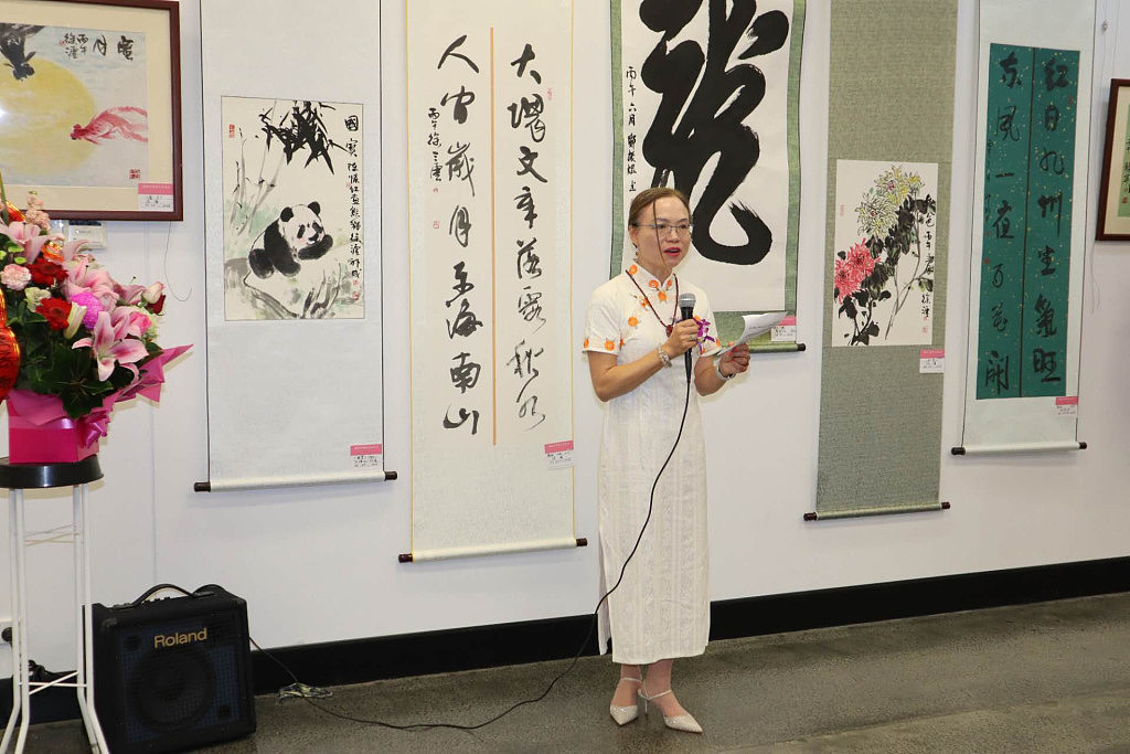 翰墨飘香 群贤毕至 第五届徐沄师生书画展揭幕 - 15