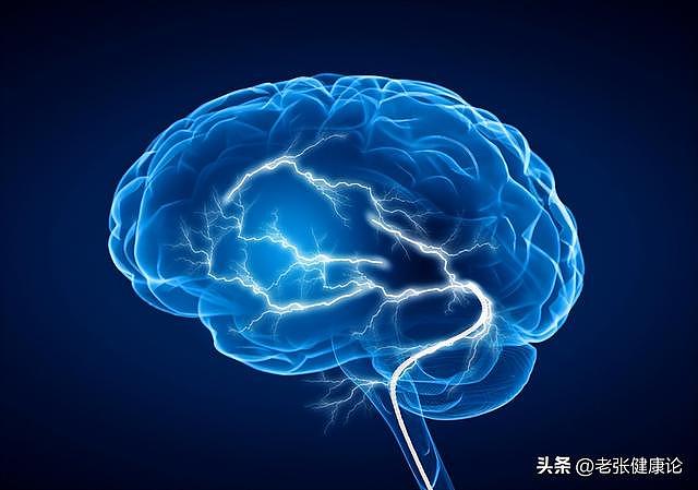 长期在睡前玩手机的人，会付出啥代价？医生：或要承担这6种痛苦 - 6