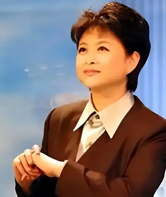 央视退休5个月后，她在美国儿子家中离世，留26字遗言 - 3
