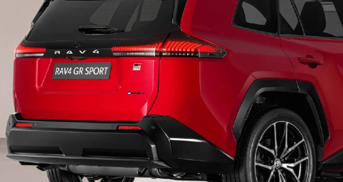 RAV4 GR Sport的原报道车型资料图,非纯电车型标识