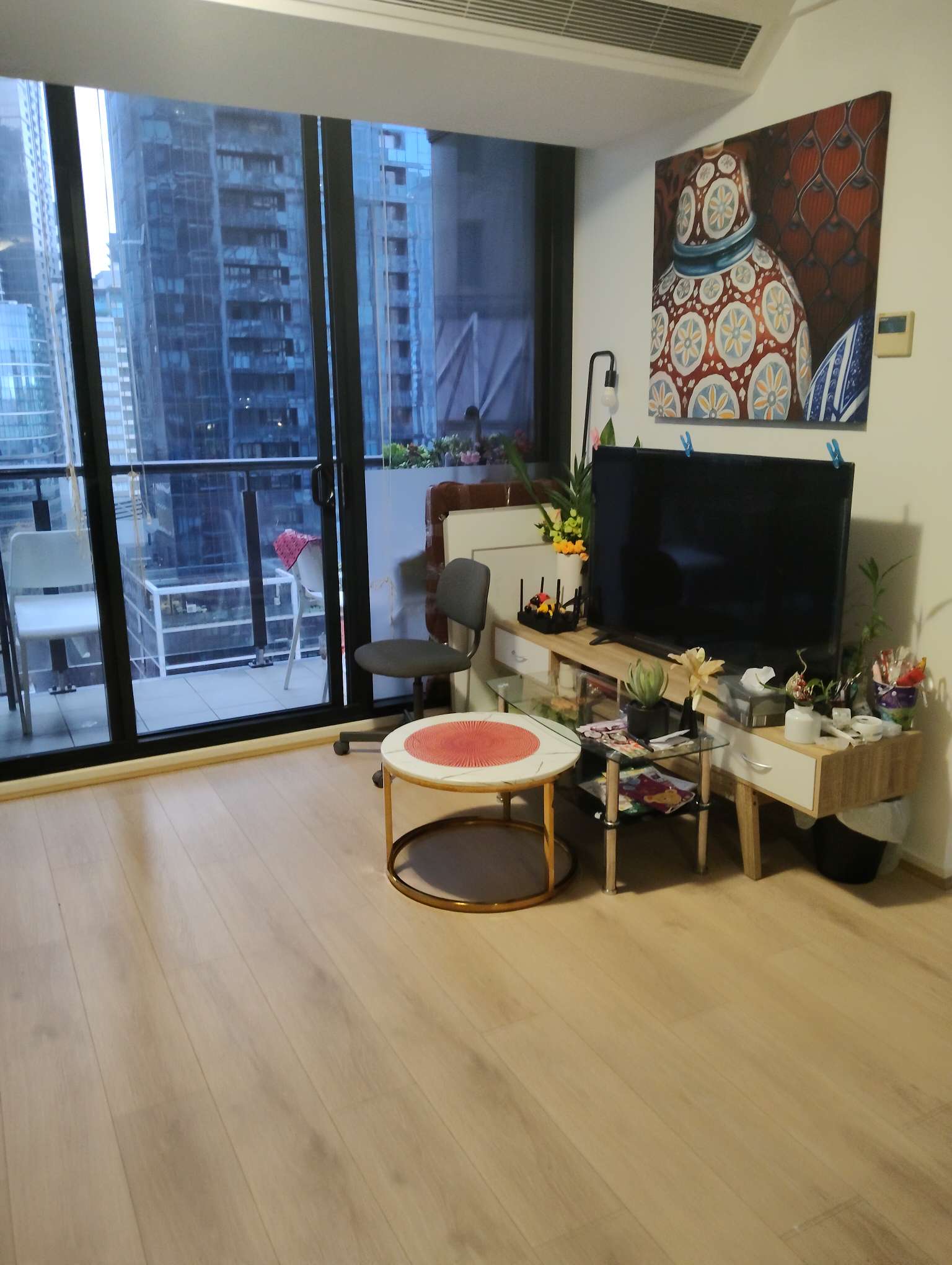今日墨尔本Southbank city 公寓拼室友墨尔本市区公寓招 Southbank city 公寓拼室友墨尔本市区公寓招