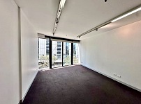 Docklands 正对Marvel Stadium步行至Southern Cross车站1b1b招租