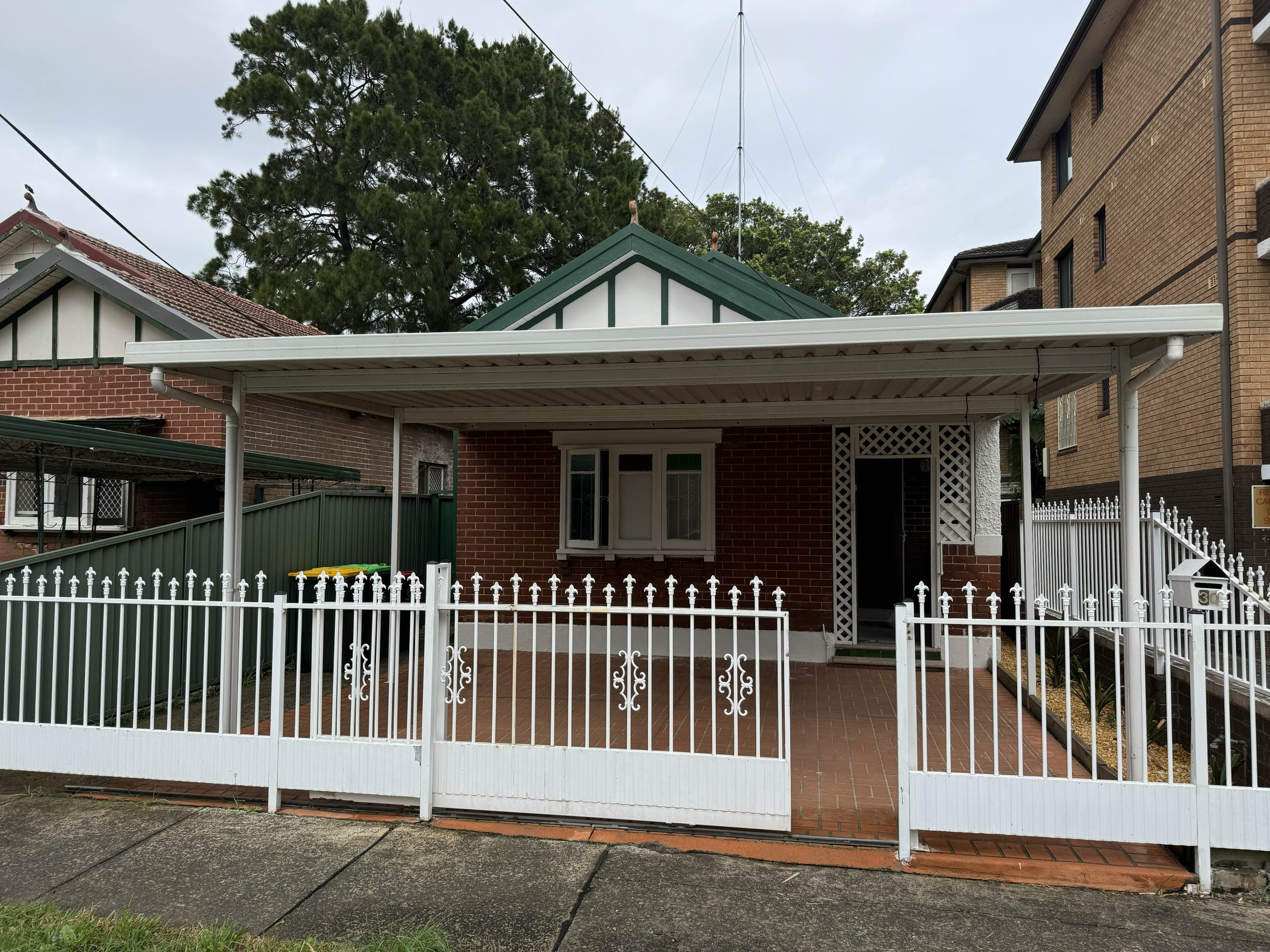 今日悉尼Campsie House 单间出租 可短租 安静好住 Campsie House 单间出租 可短租 安静好住