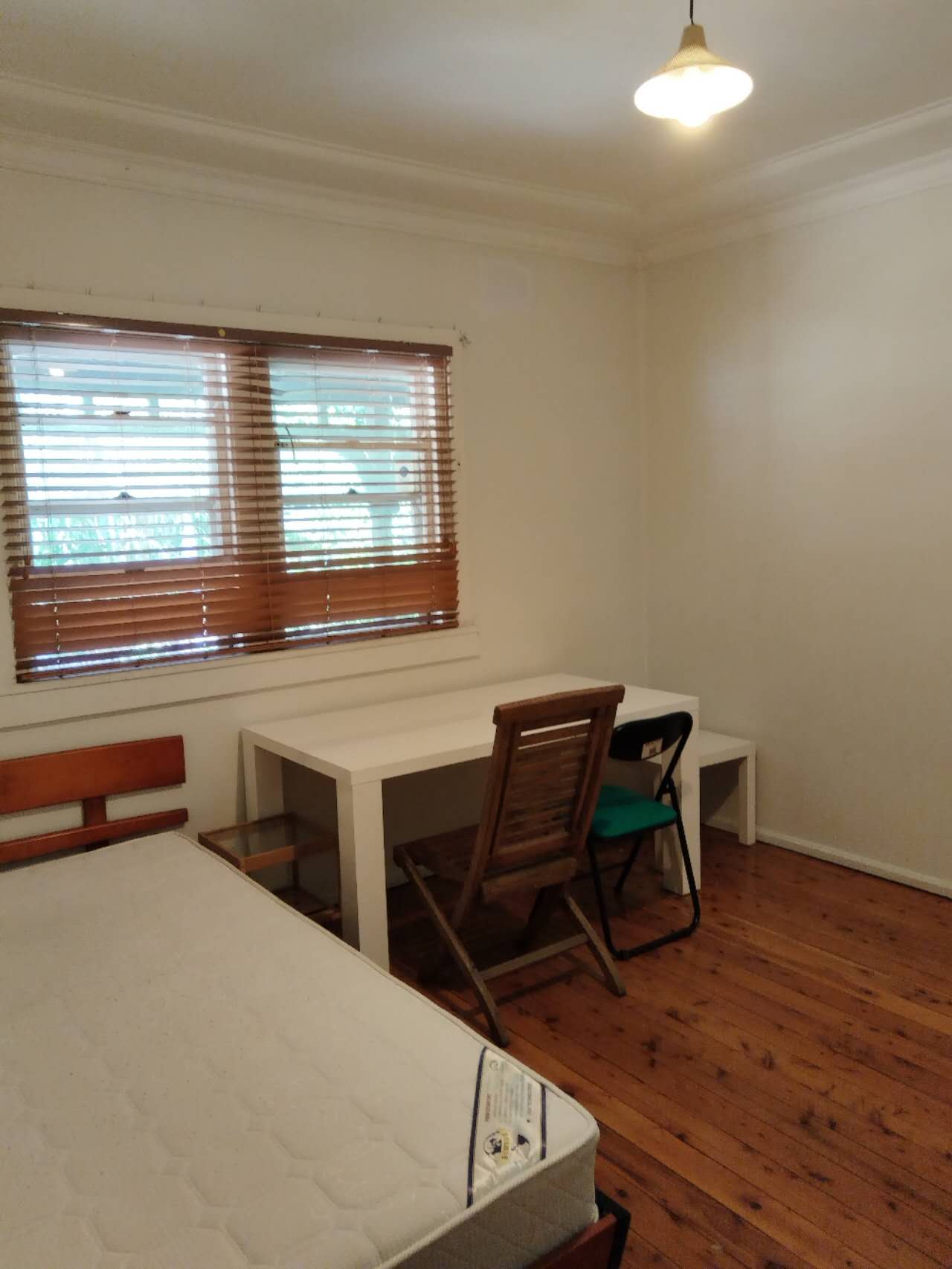 今日珀斯Wolli Creek 近单间期招租220刀全包 Wolli Creek 近单间期招租220刀全包
