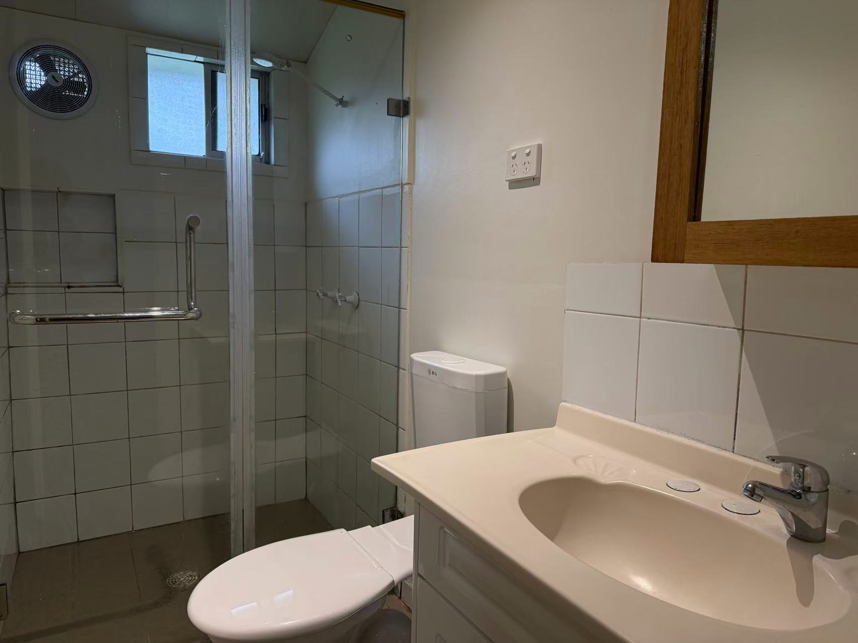 今日珀斯Berala 一室一厨一卫 整租 费用全包 Berala 一室一厨一卫 整租 费用全包