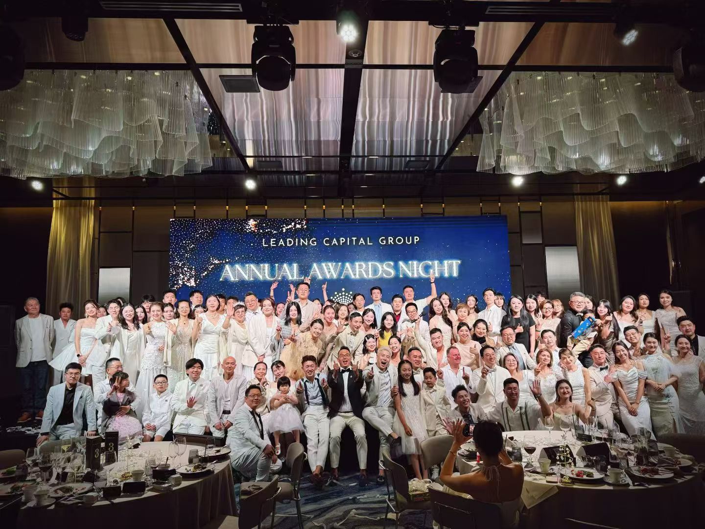 今日悉尼不看会后悔房地产市场火爆 ANGELINE团队急需销售顾问 专业培训 佣金可观 不看会后悔房地产市场火爆 ANGELINE团队急需销售顾问 专业培训 佣金可观