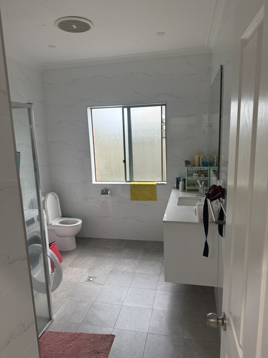 今日悉尼Seven Hills Seven hills Blacktown 全新house 单间出租 Seven Hills Seven hills Blacktown 全新house 单间出租