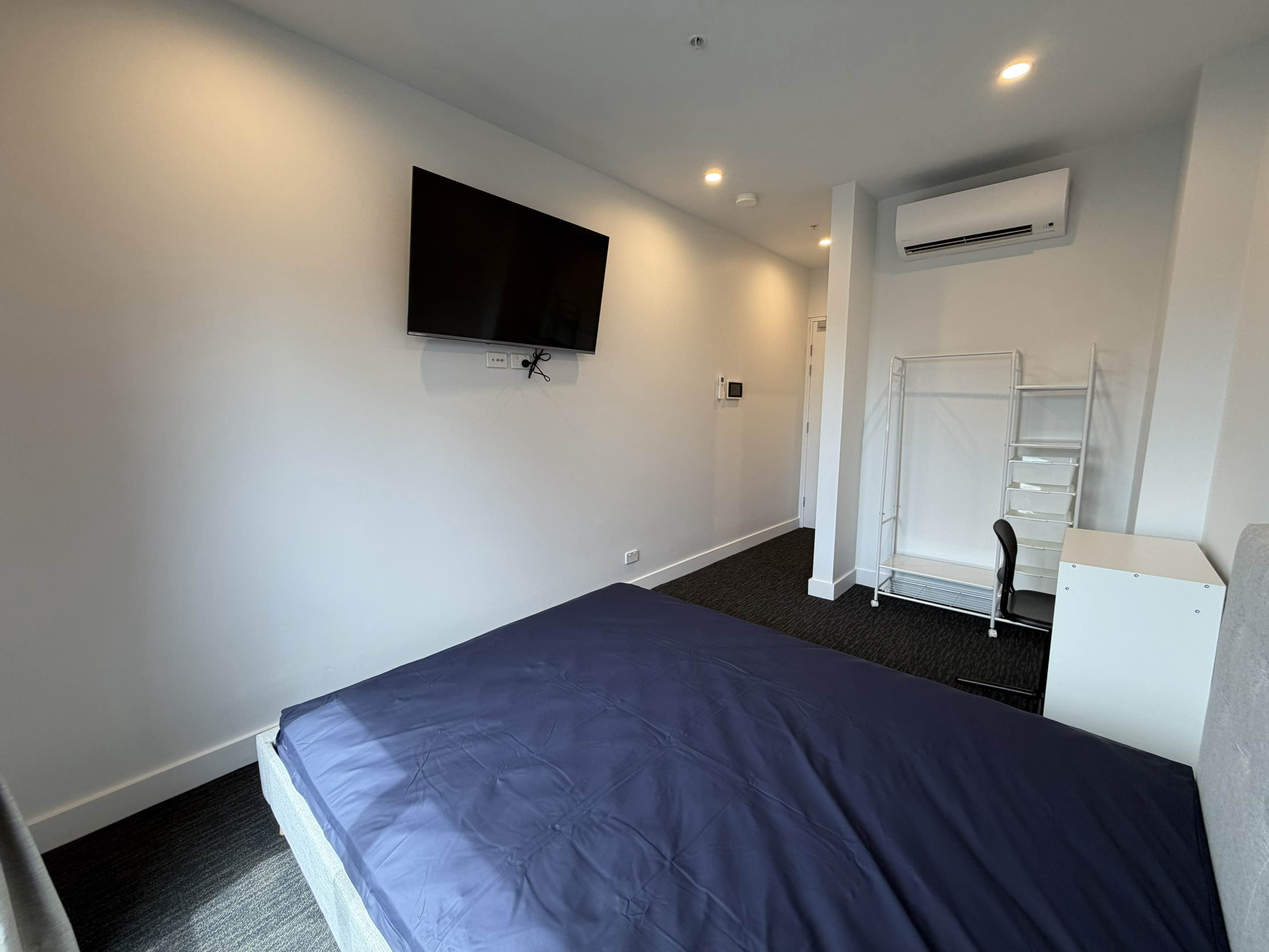 今日悉尼Erskineville Studio可短租 楼下公交直达悉大 包所有Bills 免费洗烘 家具齐全 Erskineville Studio可短租 楼下公交直达悉大 包所有Bills 免费洗烘 家具齐全