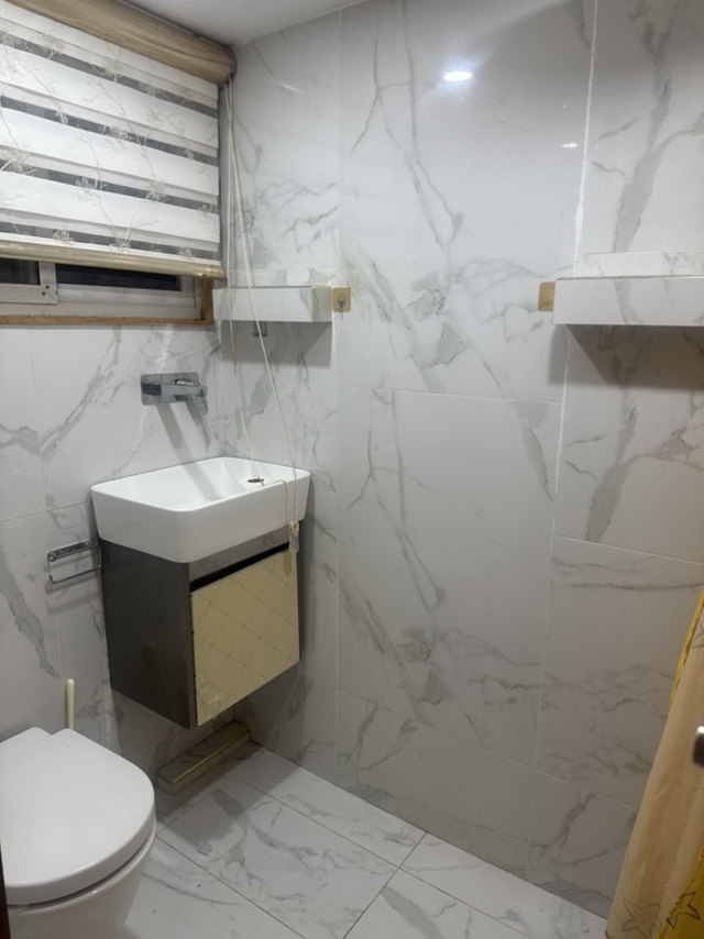 今日悉尼Hurstville 5 分钟火车站独立厨卫独立出入studio Hurstville 5 分钟火车站独立厨卫独立出入studio
