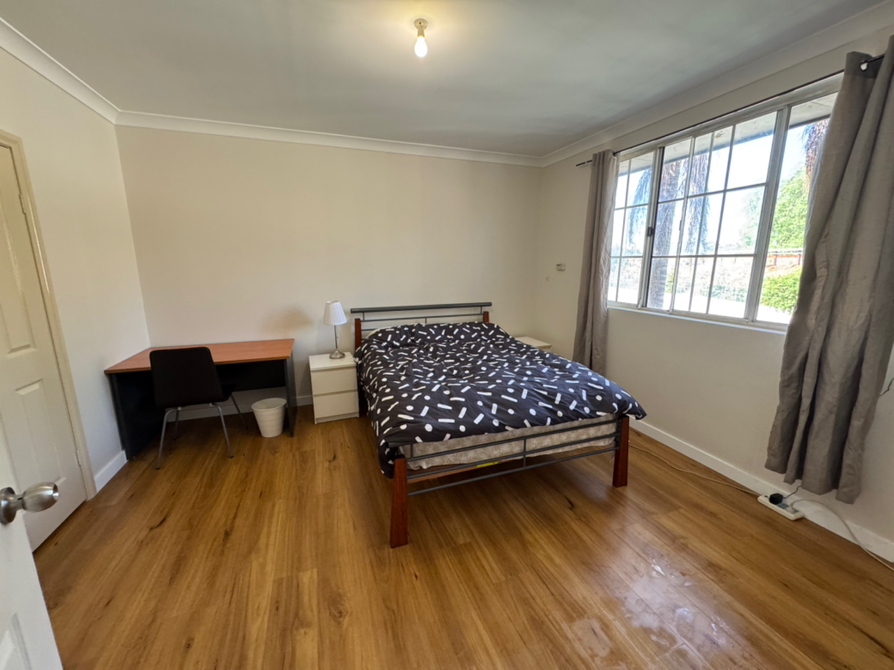 今日珀斯Lidcombe 全新装修光猛大间265周20号入住 Lidcombe 全新装修光猛大间265周20号入住