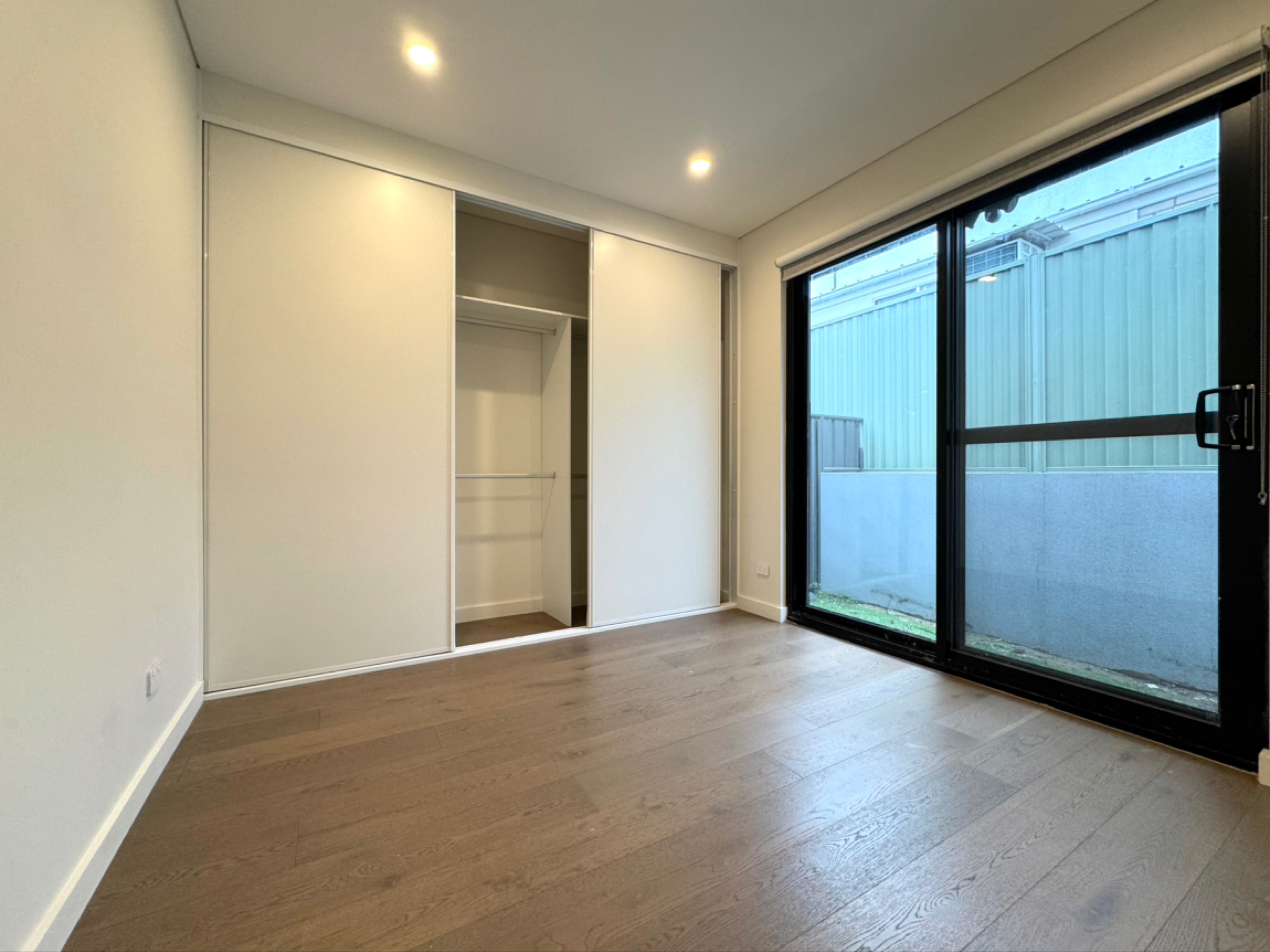 今日悉尼Hurstville granny flat1房1卫已出 Hurstville granny flat1房1卫已出