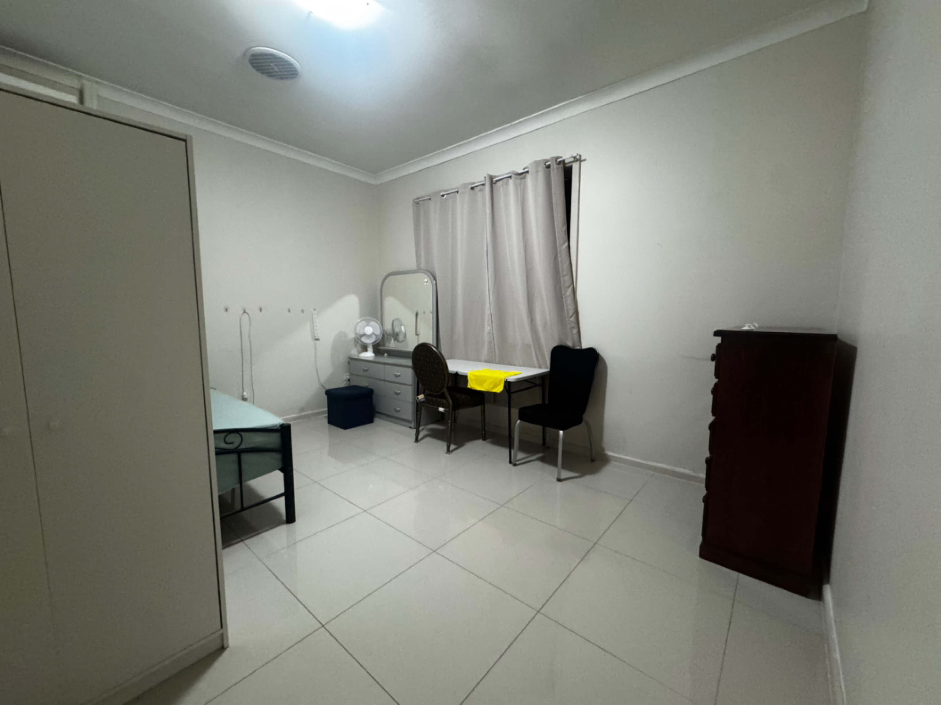 今日悉尼Canley Vale Cabramatta 有空調倆個雙人房出租可以放倆個床 Canley Vale Cabramatta 有空調倆個雙人房出租可以放倆個床