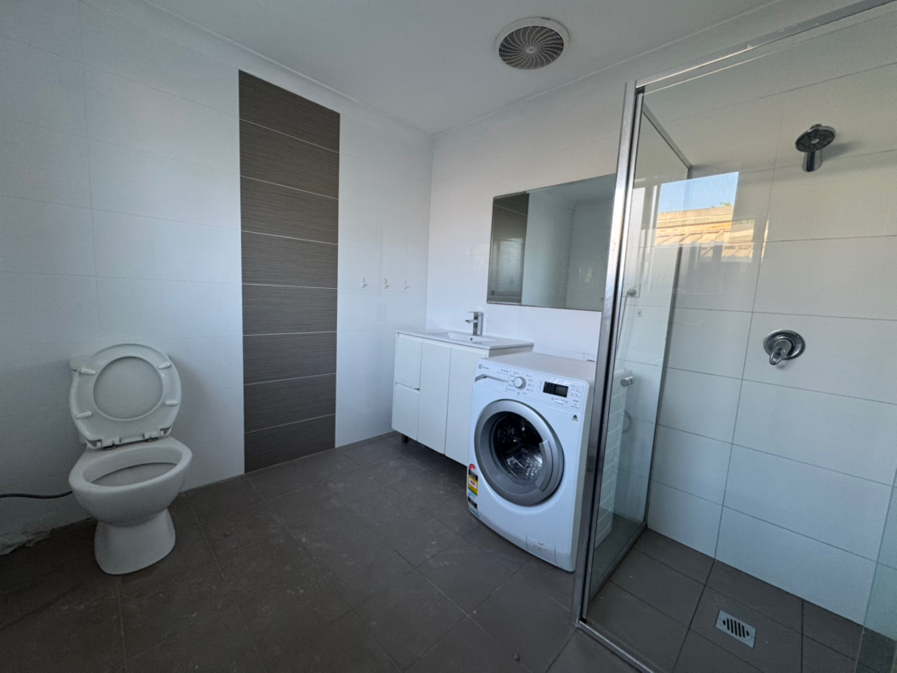 今日悉尼Canley Vale Cabramatta 有空調倆個雙人房出租可以放倆個床 Canley Vale Cabramatta 有空調倆個雙人房出租可以放倆個床