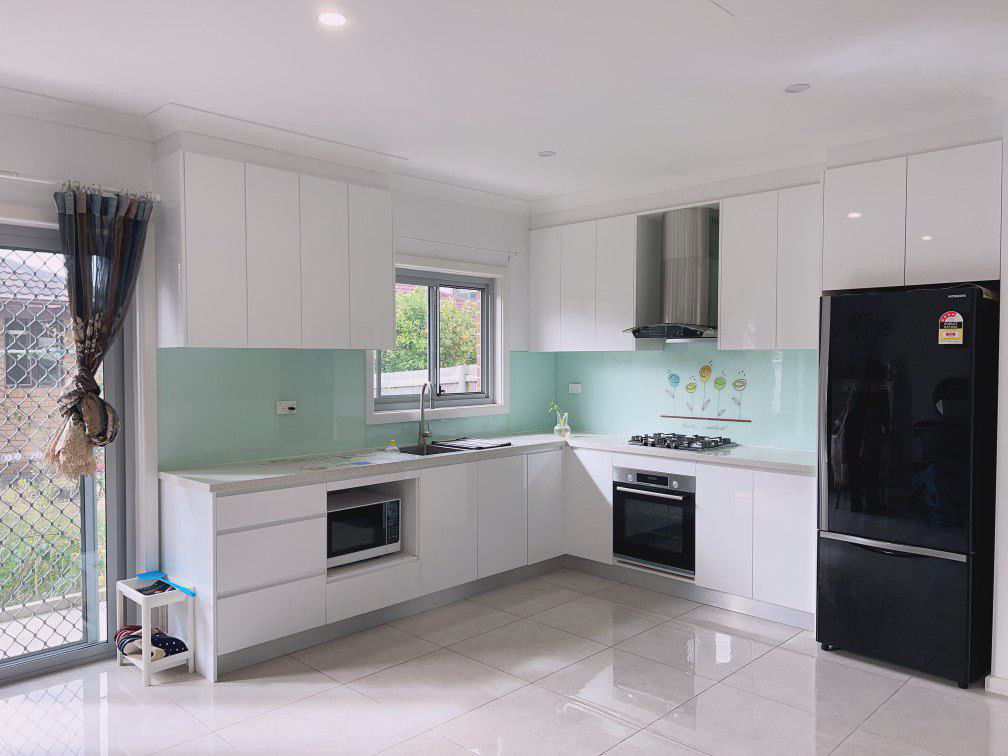 今日珀斯Hurstville granny flat 两房一卫 整套出租 Hurstville granny flat 两房一卫 整套出租