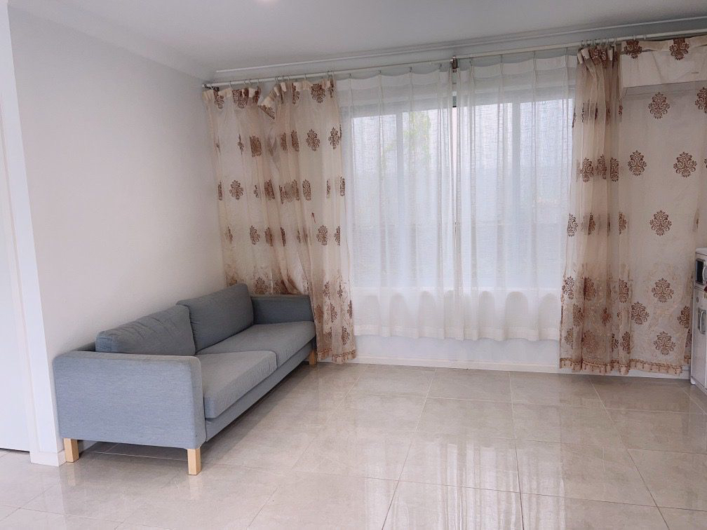 今日珀斯Hurstville granny flat 两房一卫 整套出租 Hurstville granny flat 两房一卫 整套出租