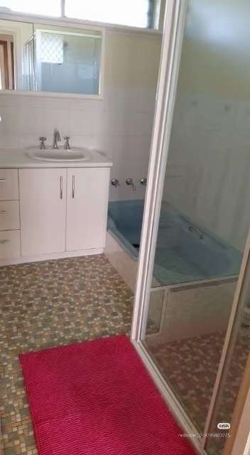 今日珀斯East Cannington 单间招租220刀包Bill全屋住满2 East Cannington 单间招租220刀包Bill全屋住满2