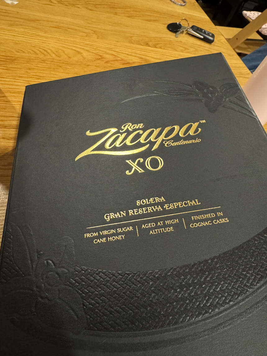 今日悉尼全新 Ron Zacapa XO 朗姆酒带精美礼盒低价转 全新 Ron Zacapa XO 朗姆酒带精美礼盒低价转