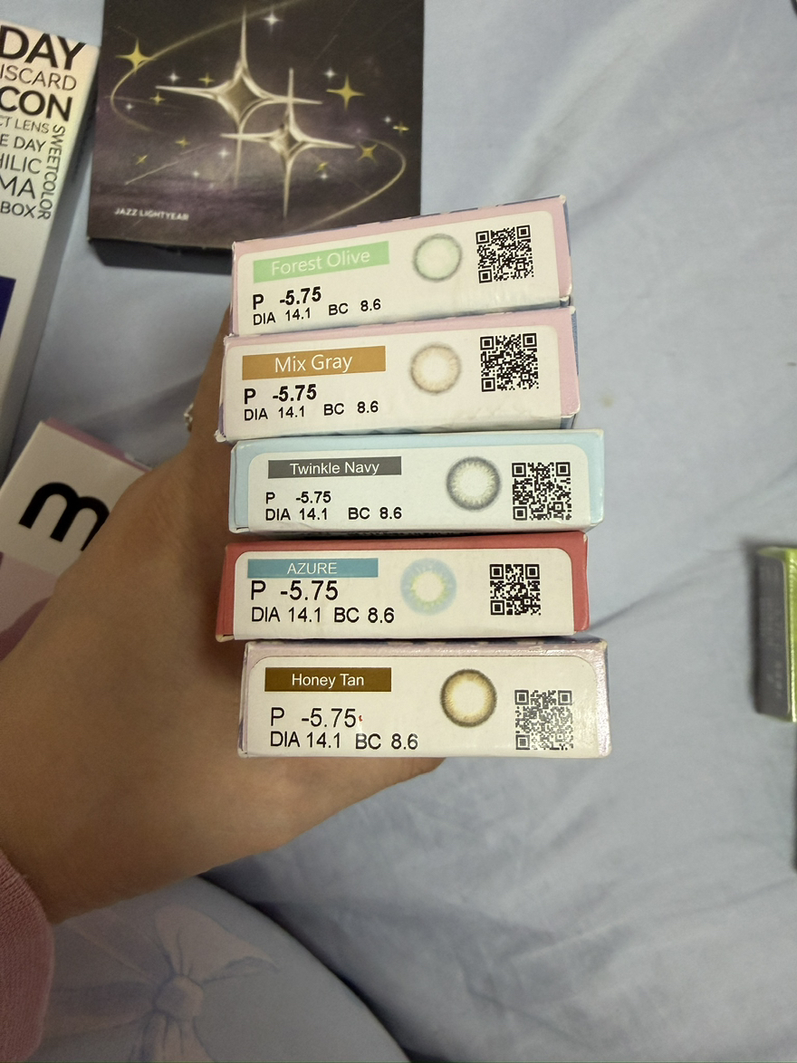 今日悉尼美瞳550575度日抛 美瞳550575度日抛