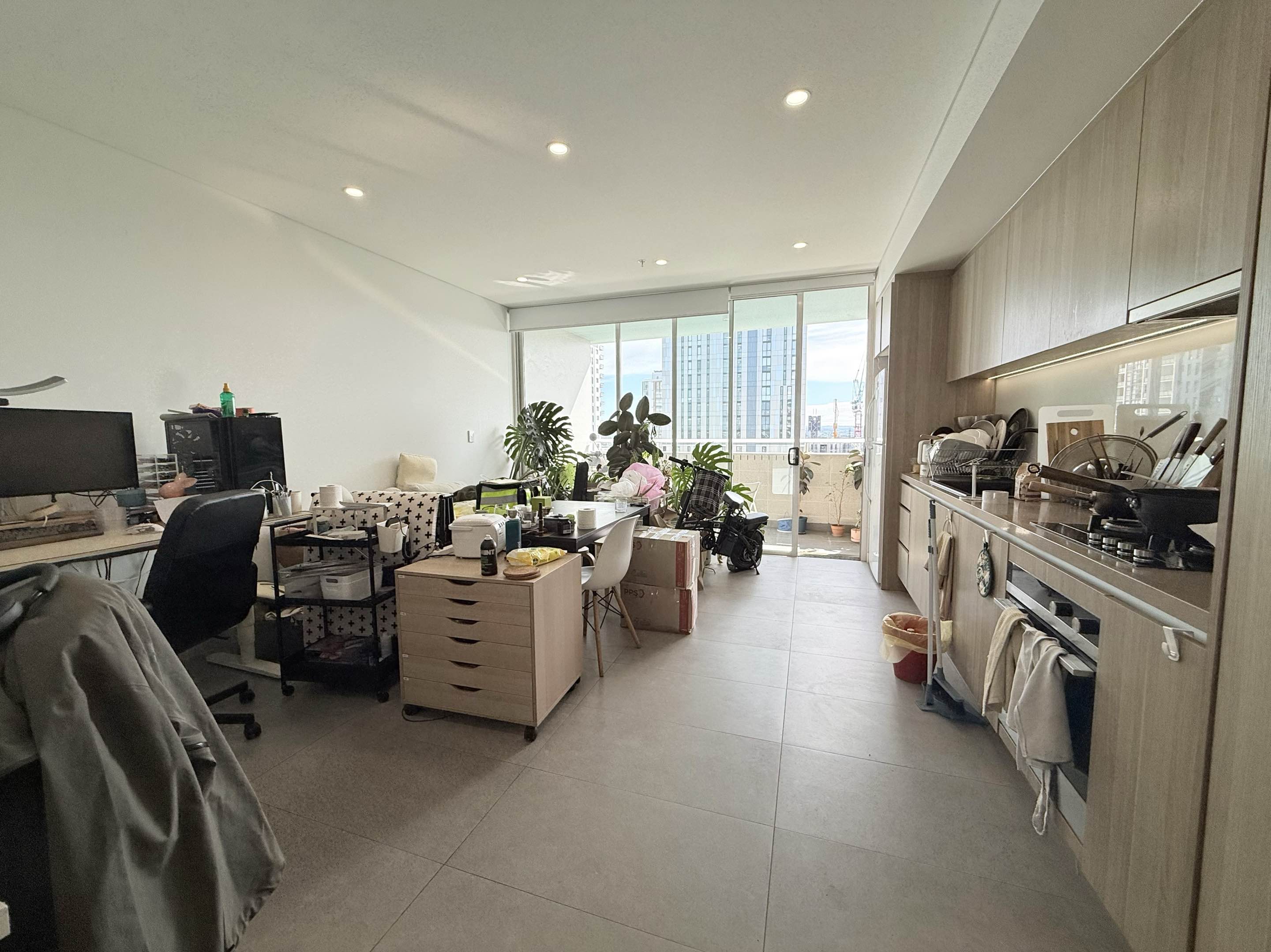 今日悉尼Burwood 黄金地段高层1b1b 410可入住 长租优先 Burwood 黄金地段高层1b1b 410可入住 长租优先