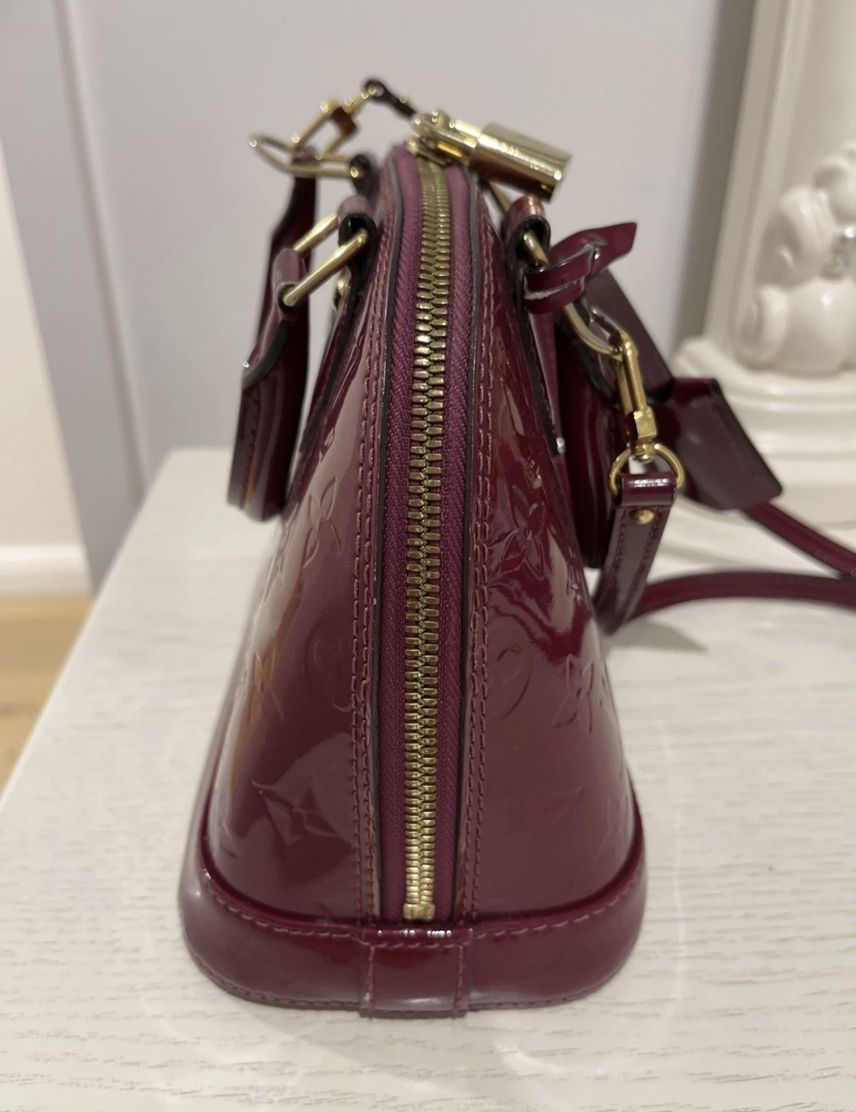 今日悉尼LV Alma BB 车厘子色便宜转让 LV Alma BB 车厘子色便宜转让