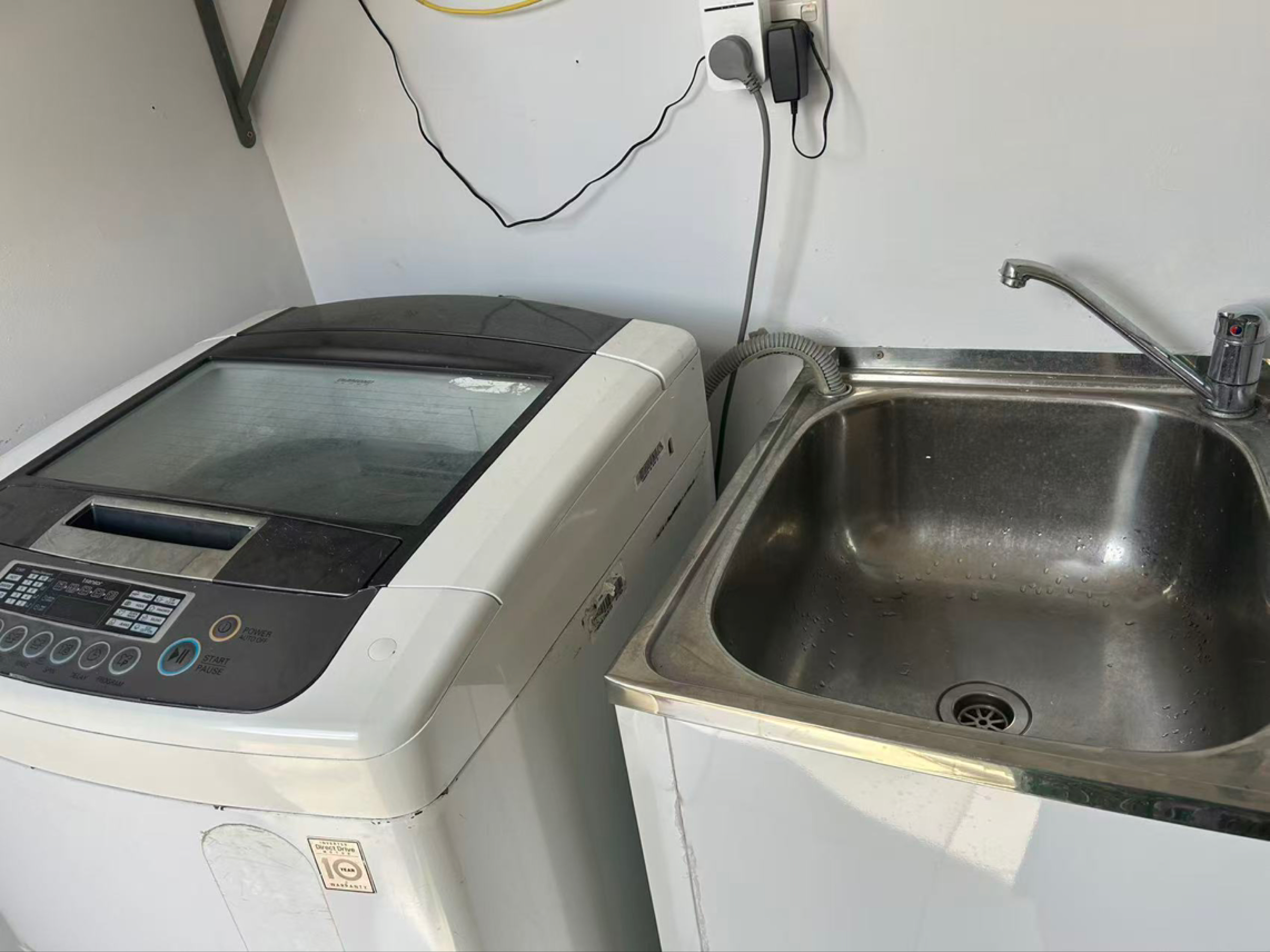 今日悉尼Hurstville Granny Flat Studio 380 week 包水电网 Hurstville Granny Flat Studio 380 week 包水电网