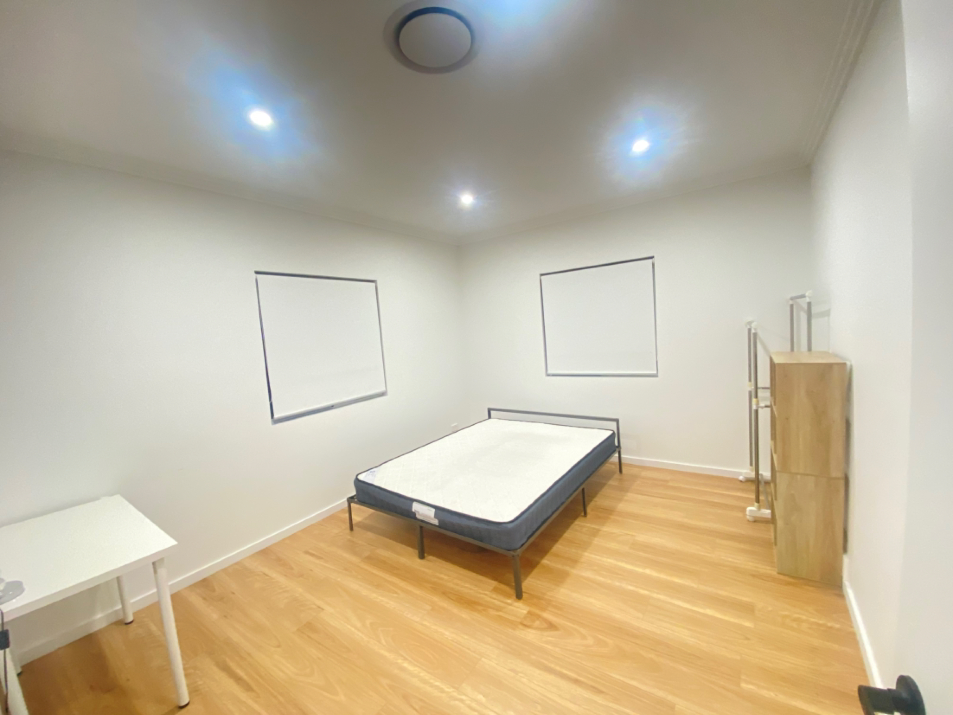 今日珀斯Canley Vale 近Cabramatta的全新house阳光大房间出租 Canley Vale 近Cabramatta的全新house阳光大房间出租