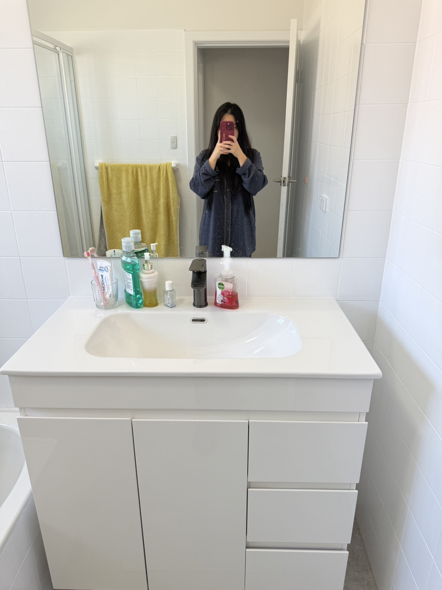 今日悉尼Hurstville 静街双砖House 阳光次卧招长租 Hurstville 静街双砖House 阳光次卧招长租