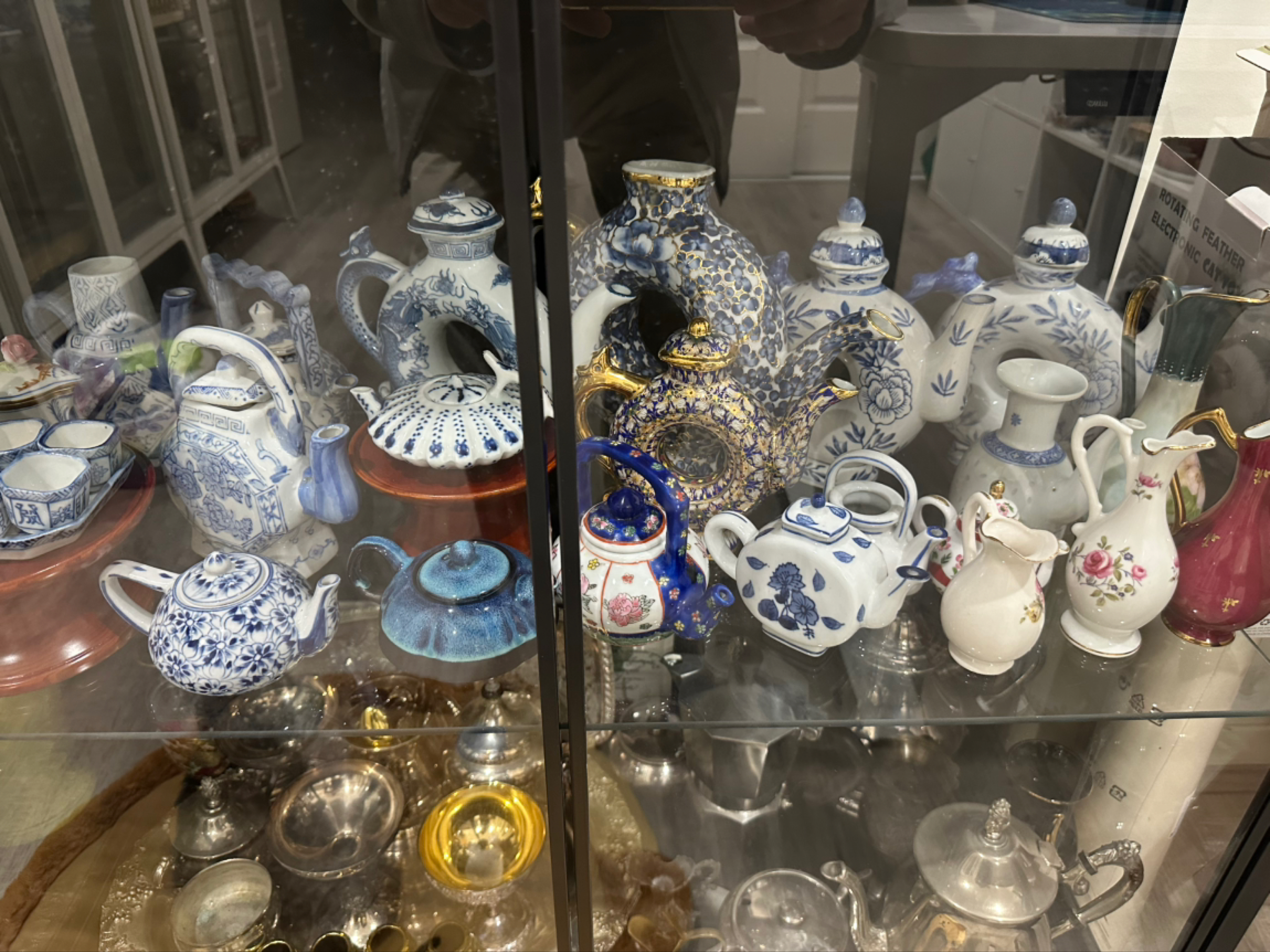 今日珀斯收藏品一批低价转让 收藏品一批低价转让