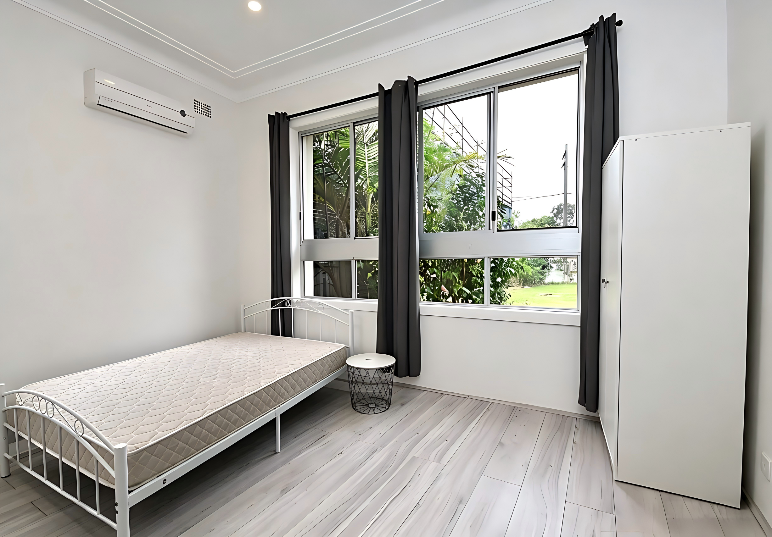 今日悉尼Burwood 4房2卫 宽敞HOUSE住宅 理想地段 Burwood 4房2卫 宽敞HOUSE住宅 理想地段