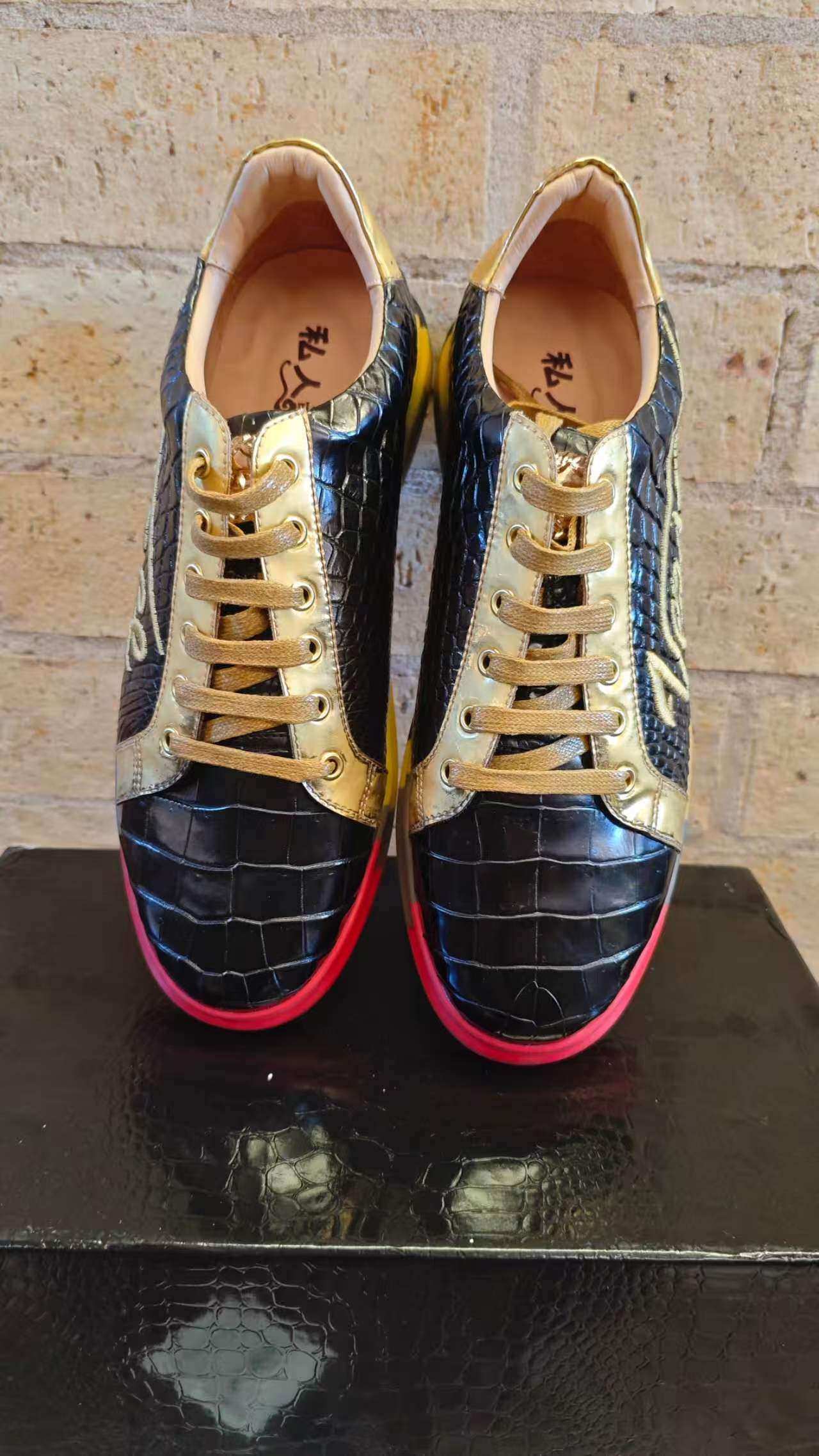 今日珀斯美杜莎品牌高档鳄鱼肚皮三色底休闲鞋 美杜莎品牌高档鳄鱼肚皮三色底休闲鞋