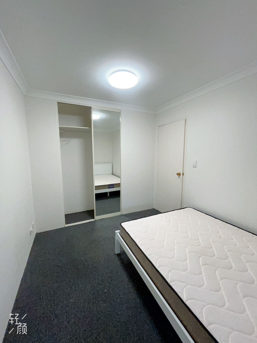 今日悉尼Pyrmont 两室两卫提供家具家电两台移动空调 Pyrmont 两室两卫提供家具家电两台移动空调