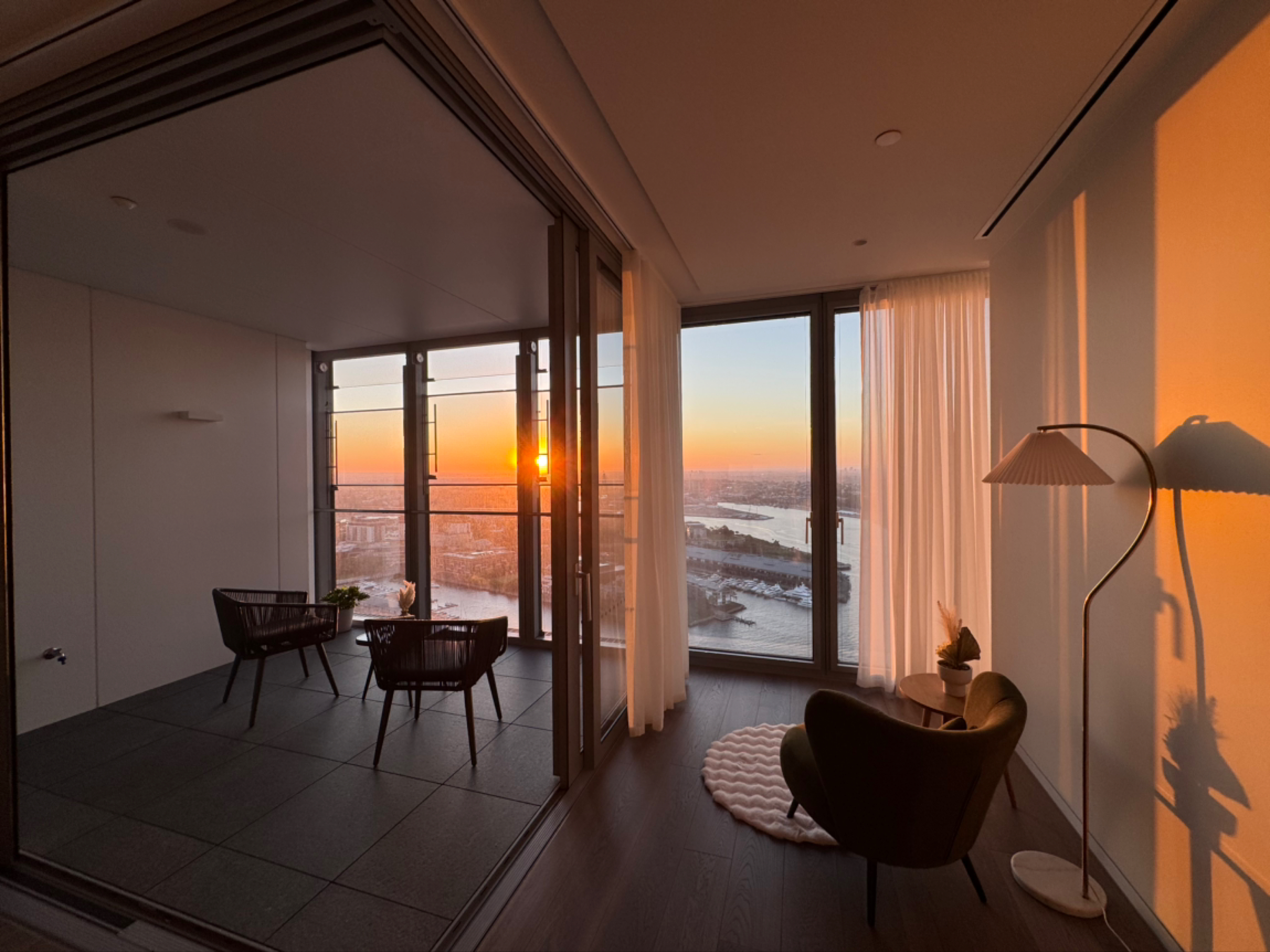 今日悉尼Barangaroo 拎包入住整租 全新高层50以上大1房1 书房1卫顶级公寓 Barangaroo 拎包入住整租 全新高层50以上大1房1 书房1卫顶级公寓