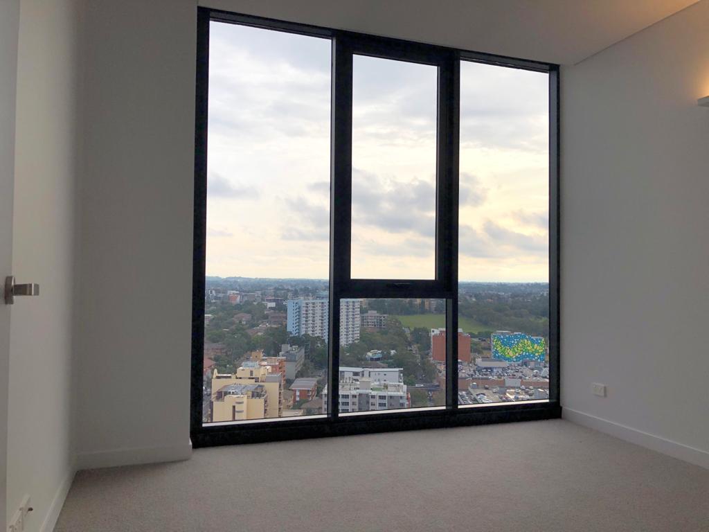 今日悉尼Parramatta 核心地标West Village近新两房公寓出租 Parramatta 核心地标West Village近新两房公寓出租