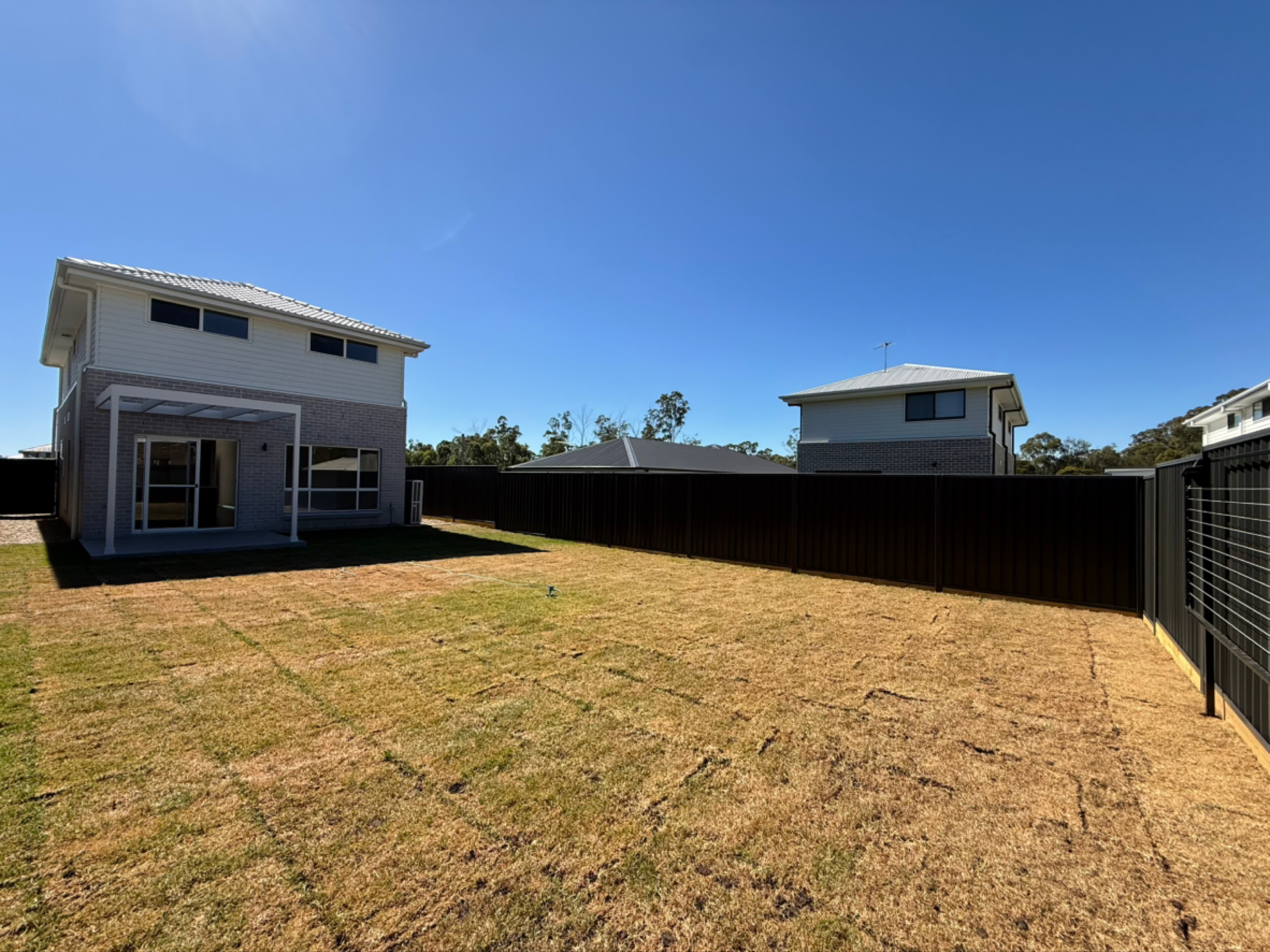 今日悉尼Austral Leppington 全新5房house 出租 Austral Leppington 全新5房house 出租