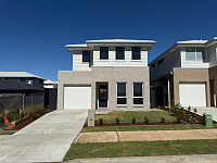 Austral  Leppington 全新5房house 出租