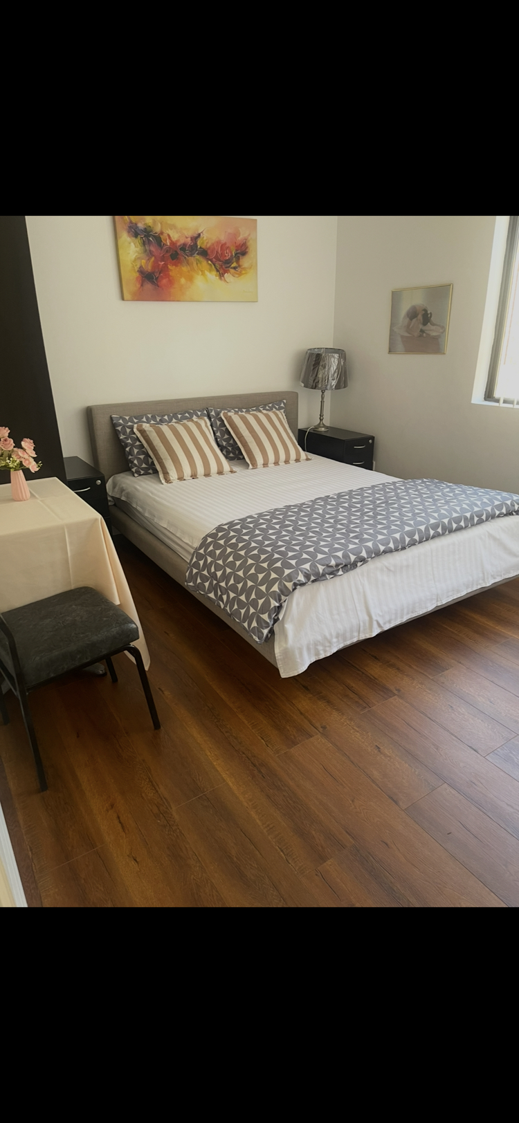 今日悉尼Lidcombe 豪华house每个房间都有私人卫浴走路到市场火车站2百米走到医院有多条巴士线路 Lidcombe 豪华house每个房间都有私人卫浴走路到市场火车站2百米走到医院有多条巴士线路