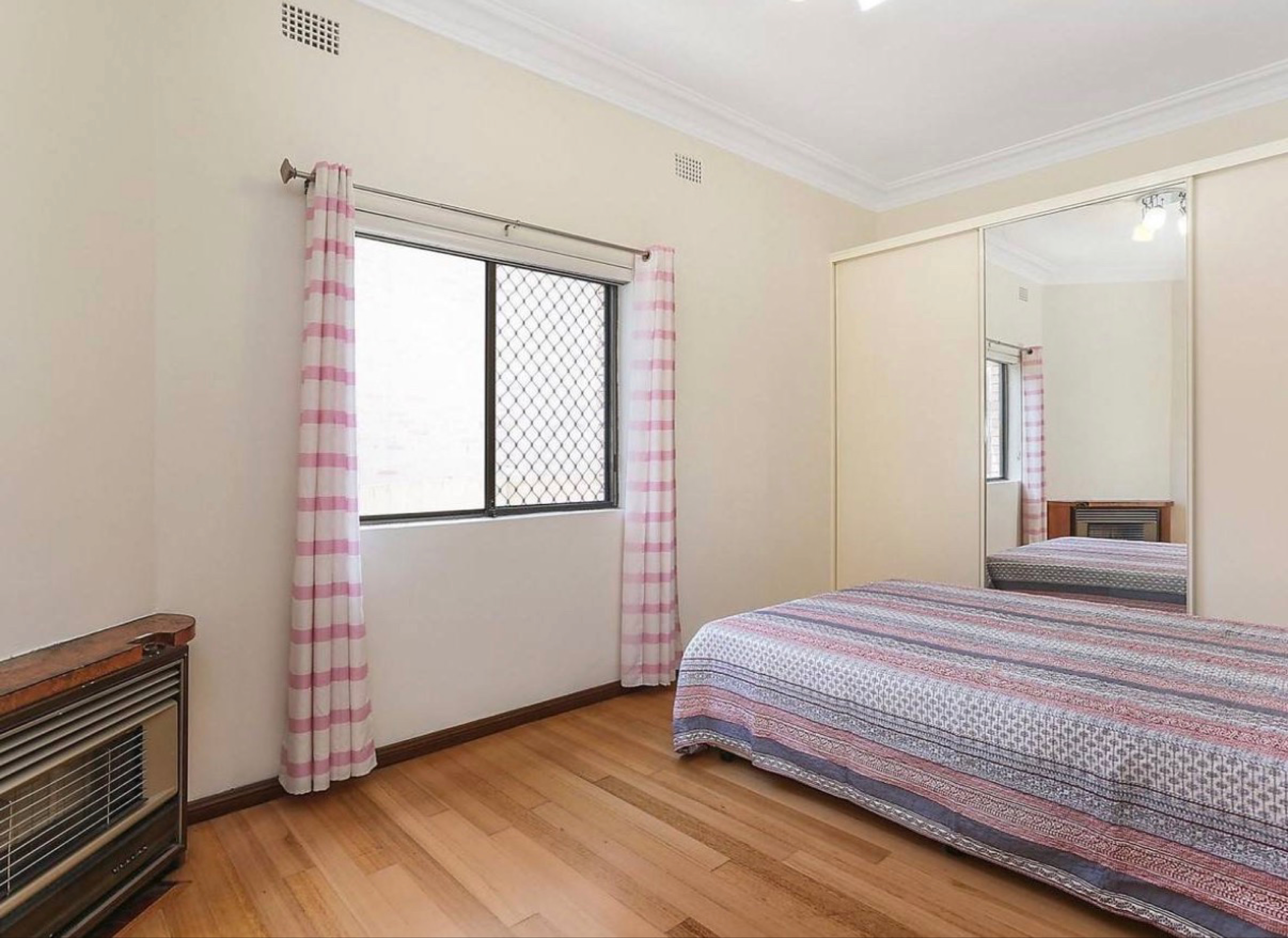 今日悉尼Hurstville 独立屋带家具整租 Hurstville 独立屋带家具整租