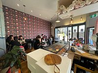NEWTOWN 咖啡店出售