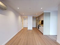 Docklands MQ east tower 高层公寓两房两位出租