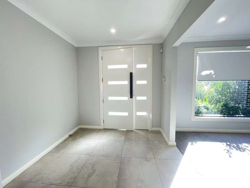 今日悉尼Oran Park 四房三卫house整租 Oran Park 四房三卫house整租