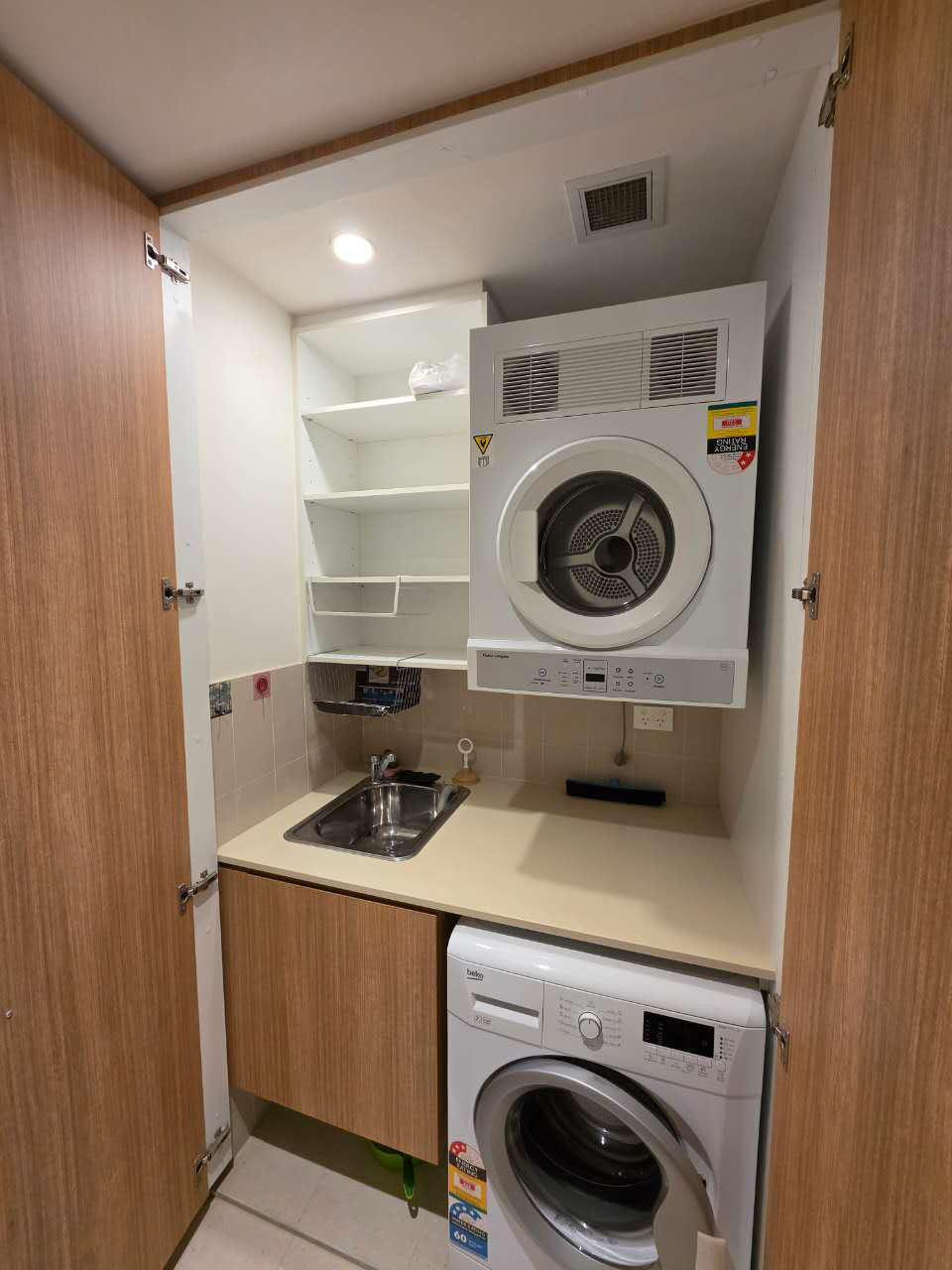 今日悉尼Parramatta CBD 带家具整租 Parramatta CBD 带家具整租