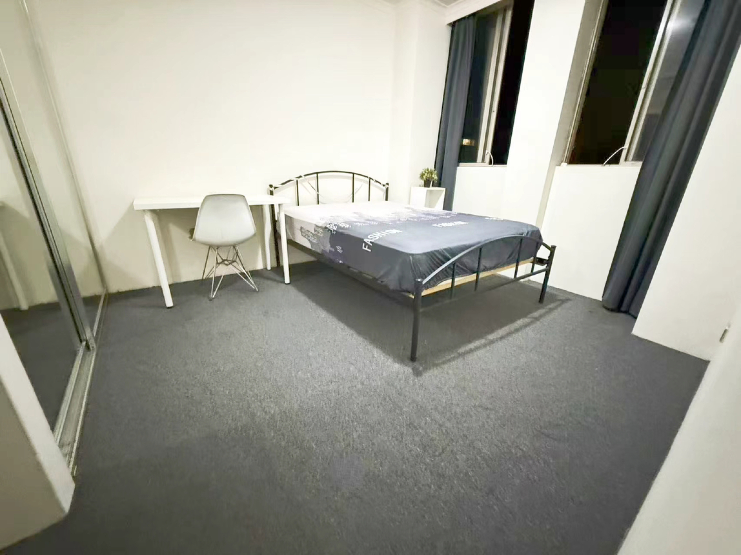 今日悉尼Sydney City整租两房加书房 包所有家具家电 Sydney City整租两房加书房 包所有家具家电