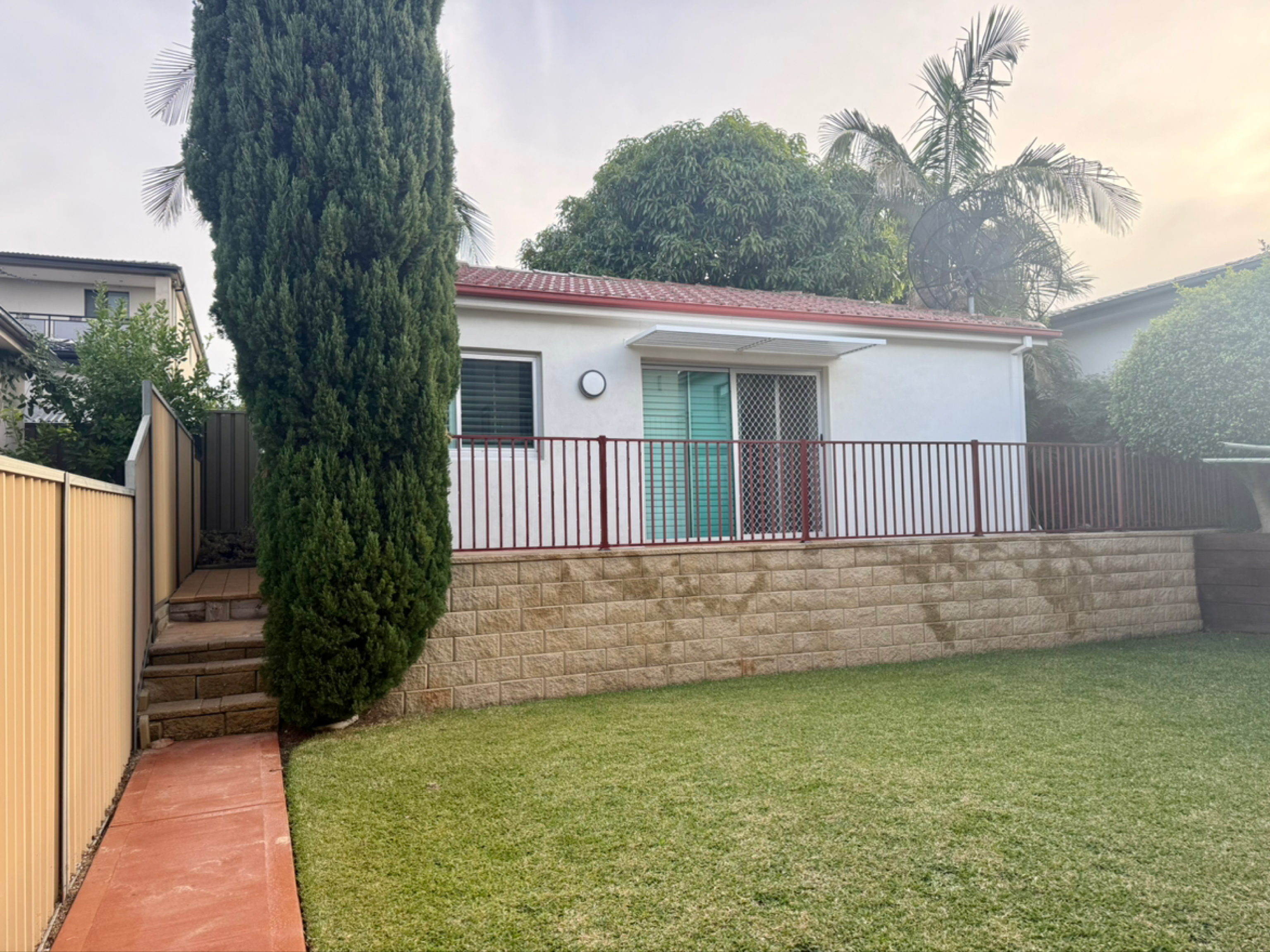 今日珀斯Hurstville 时尚House后院整租 Hurstville 时尚House后院整租