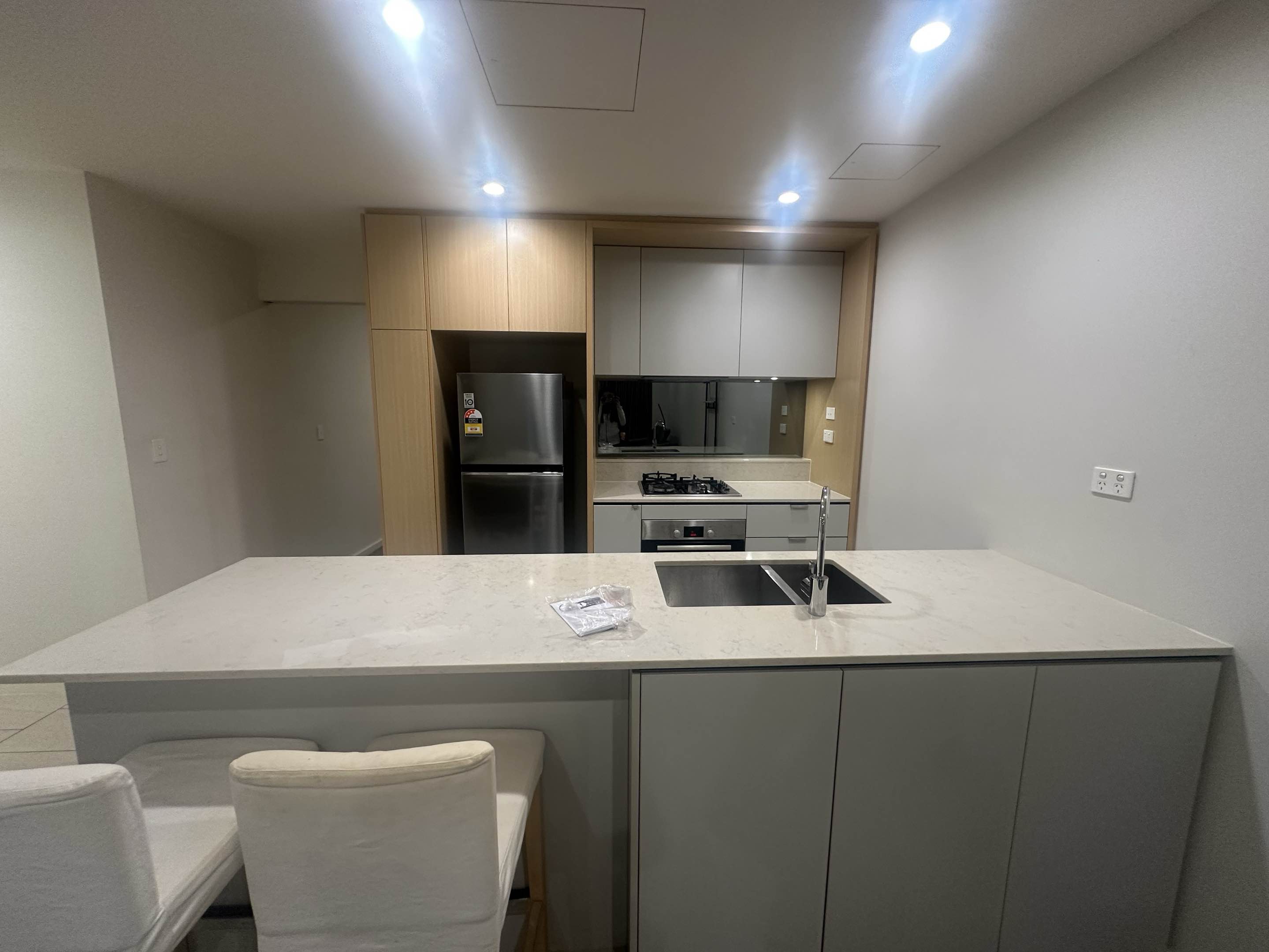 今日珀斯Wolli Creek Wolli creek 超豪华2B2B 人均400 即可入住 Wolli Creek Wolli creek 超豪华2B2B 人均400 即可入住