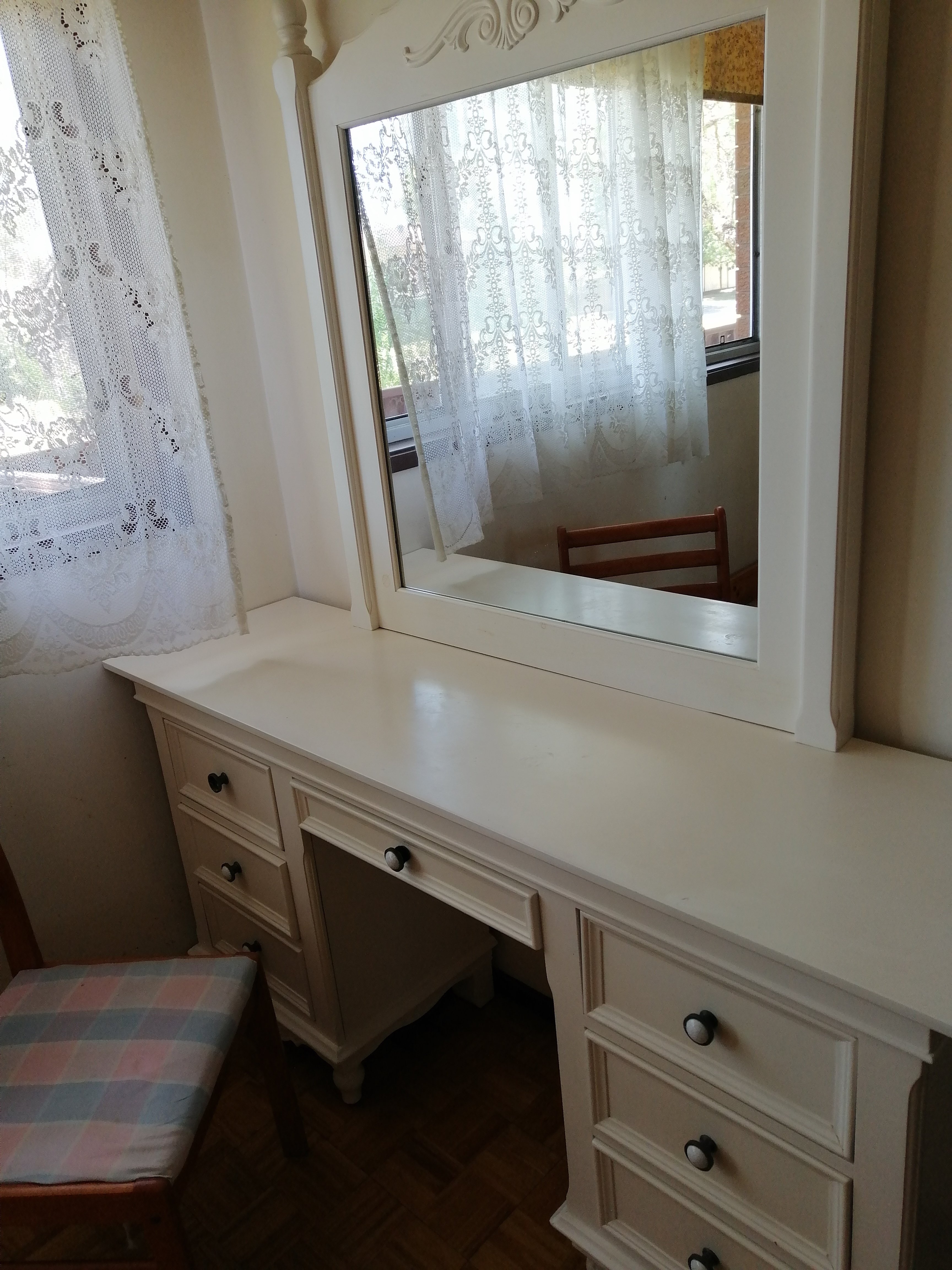 今日悉尼Toongabbie 5分钟步行车站商场独立屋2房招租1902302人300 Toongabbie 5分钟步行车站商场独立屋2房招租1902302人300