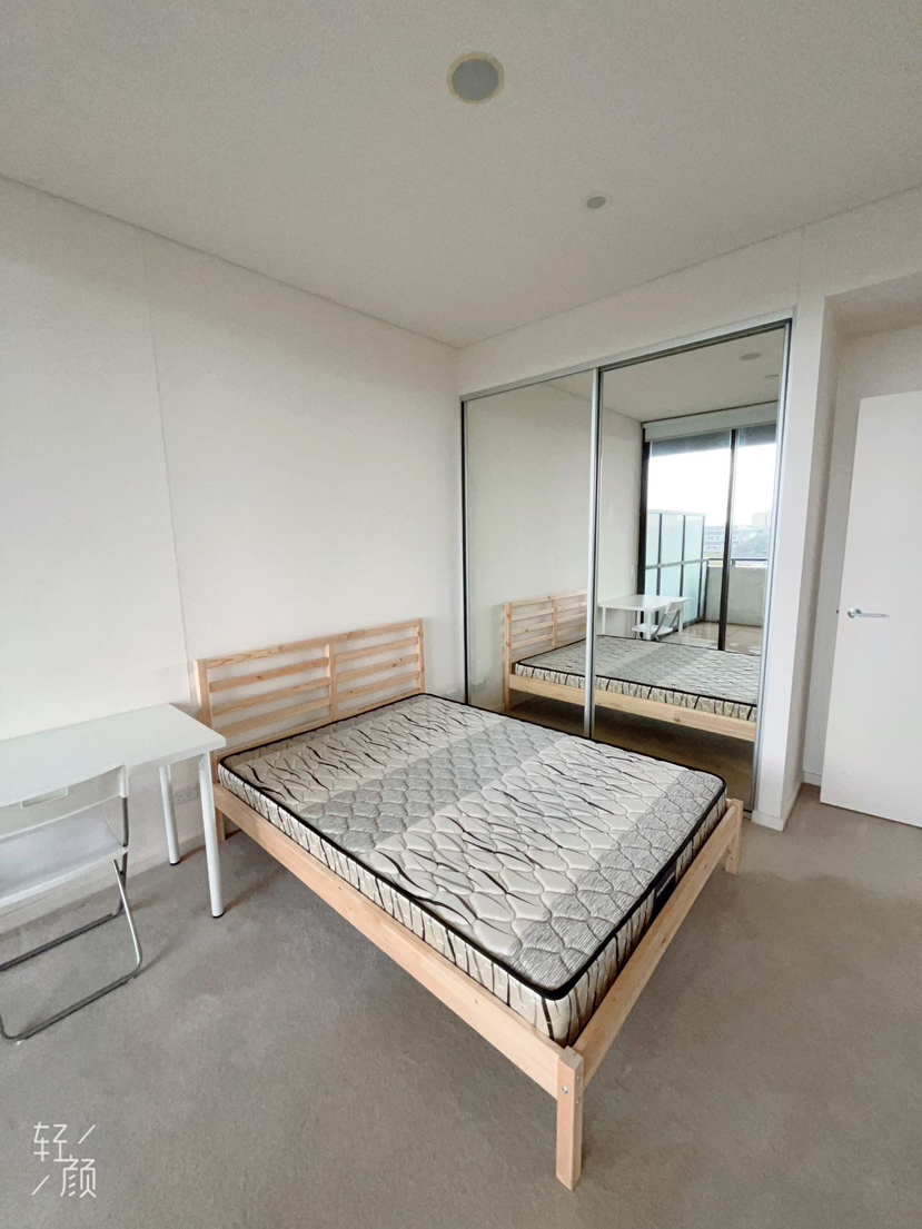 今日珀斯Zetland 两室两卫全屋空调提供家具家电 Zetland 两室两卫全屋空调提供家具家电