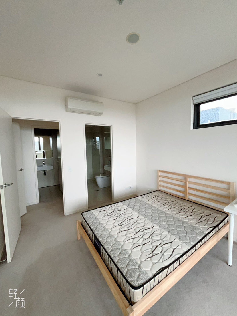今日珀斯Zetland 两室两卫全屋空调提供家具家电 Zetland 两室两卫全屋空调提供家具家电