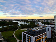 Wolli Creek Wolli  Creek 新公寓高层独立study找一位女生舍友