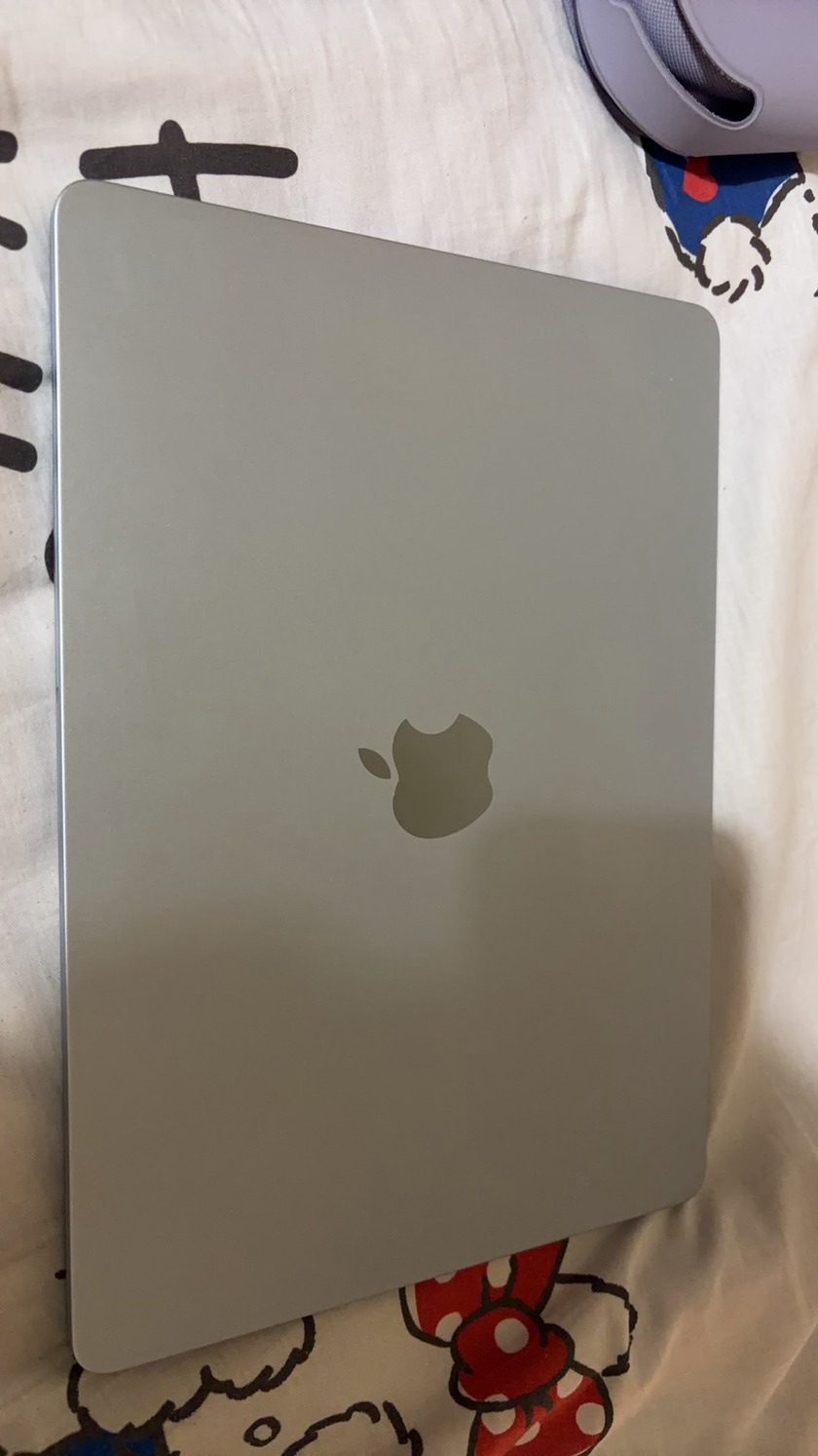 今日墨尔本苹果 MacBook Air 13寸 M416G95新 苹果 MacBook Air 13寸 M416G95新