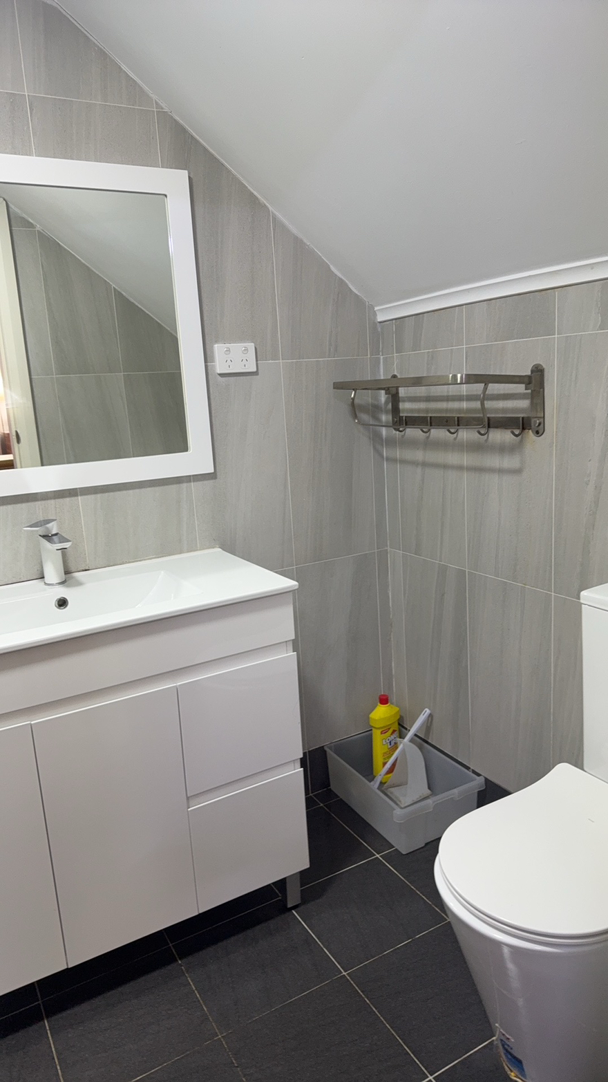 今日悉尼Ashfield Huge master room and study room total Price 340 Ashfield Huge master room and study room total Price 340